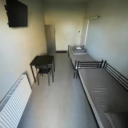 Hostel Kwadrat *
